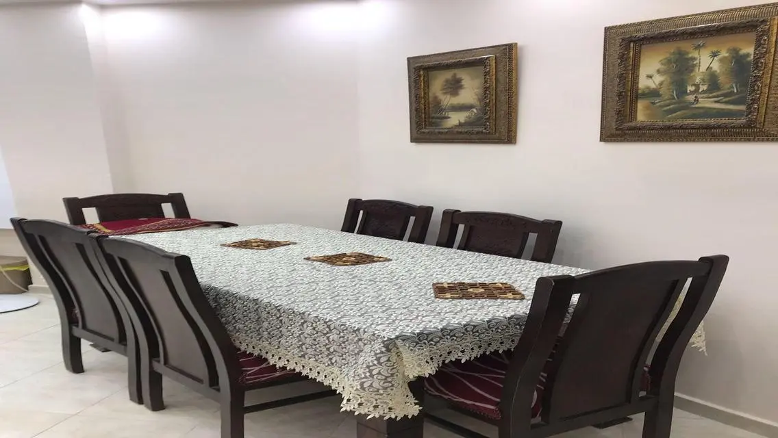 شقة فاخرة للإيجار في منطقة مميزة