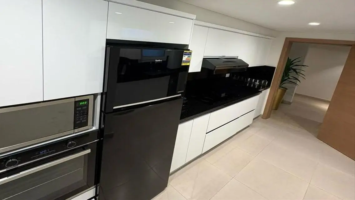 Luxury Apartment for Sale Overlooking the Lakes
