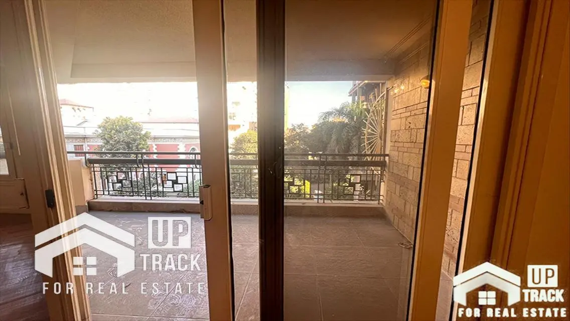 Stunning Apartment for Sale in CAC-5