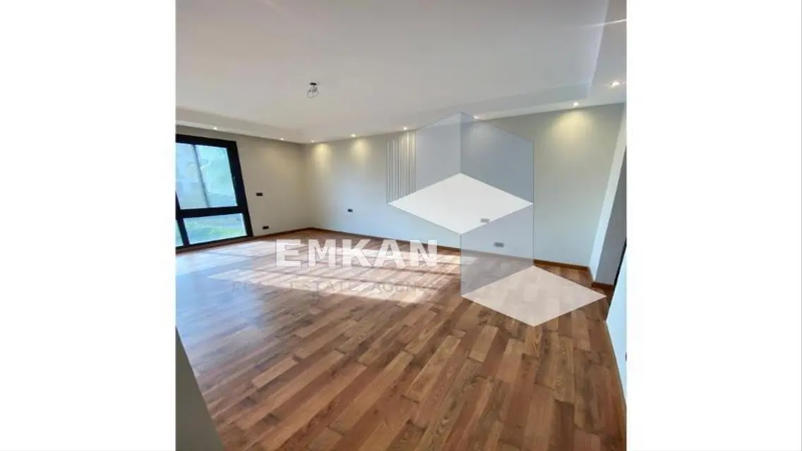 Luxurious Home with Private Garden in Prime Location