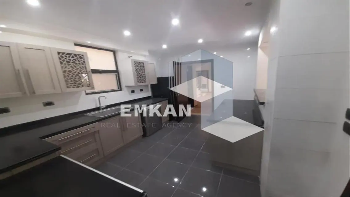 Luxurious Home with Private Garden in Prime Location