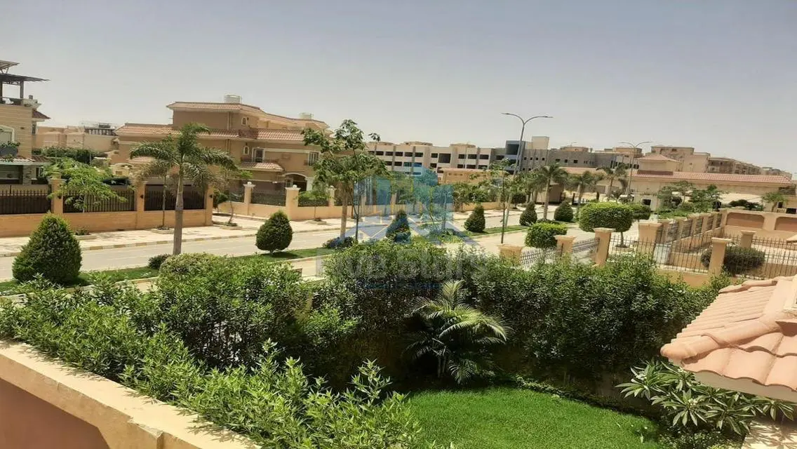 منزل فاخر للبيع في منطقة مميزة