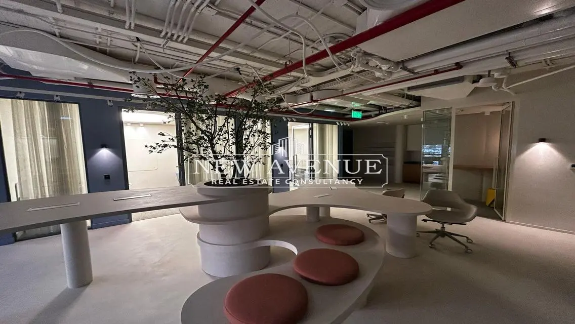 Modern Office Space with Full Amenities