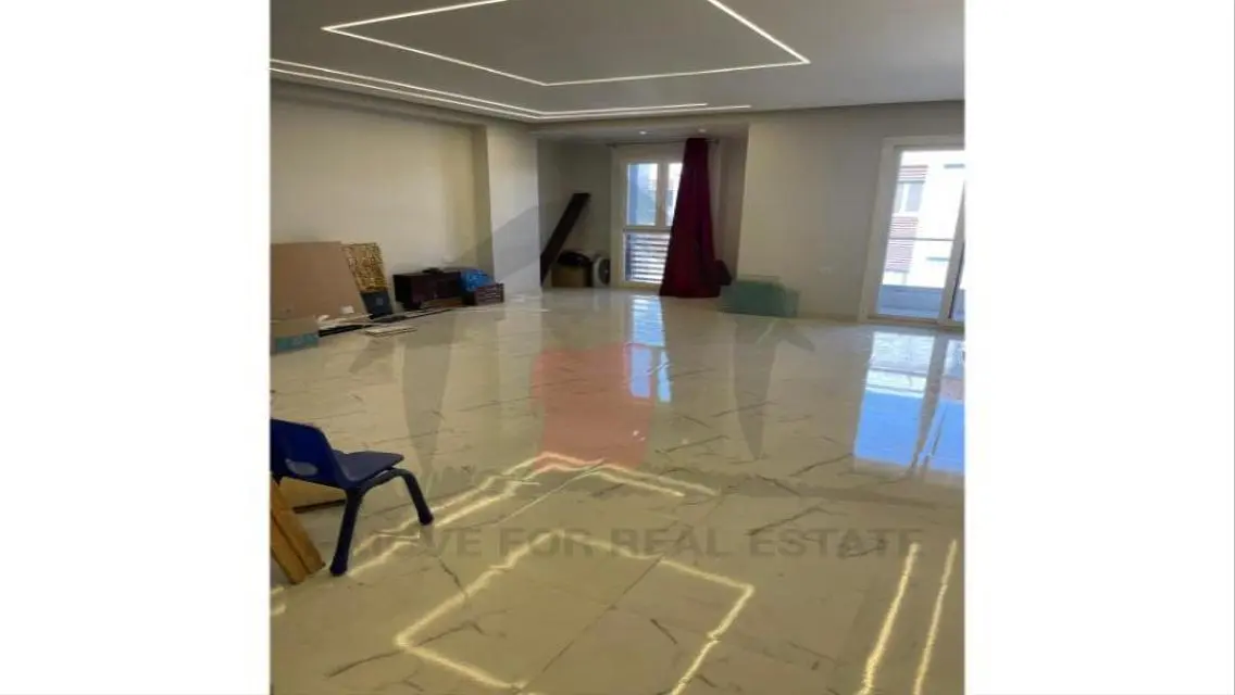 Luxurious Apartment for Sale with Spacious Living