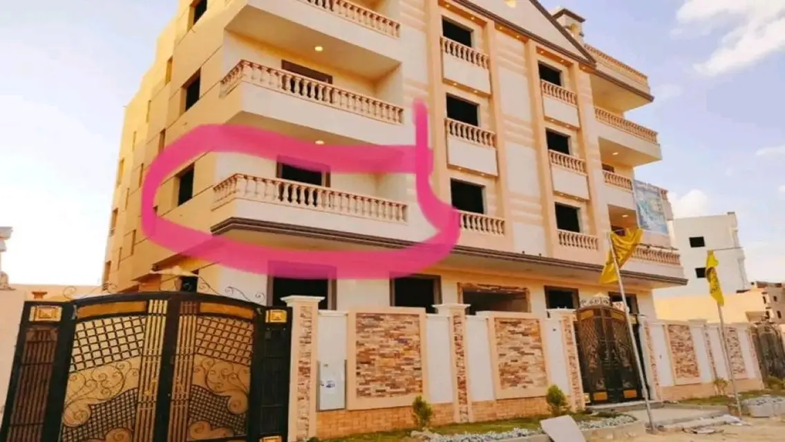 شقة مميزة بإطلالة رائعة على معلم رئيسي