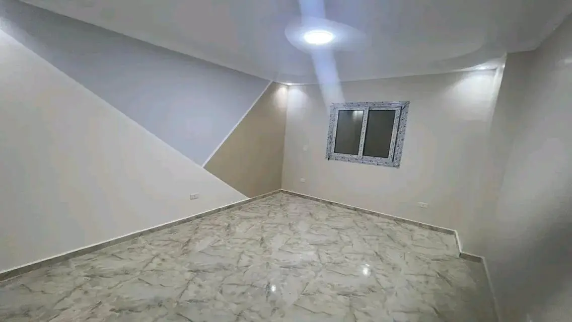 شقة مميزة بإطلالة رائعة على معلم رئيسي