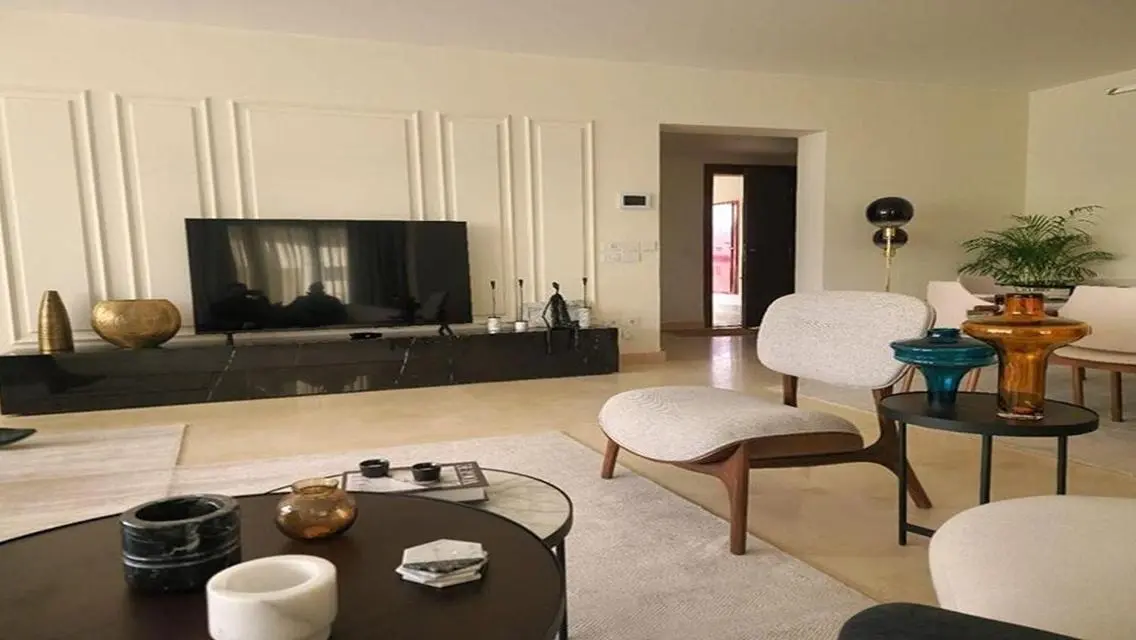 Luxurious Apartment in OWEST -207