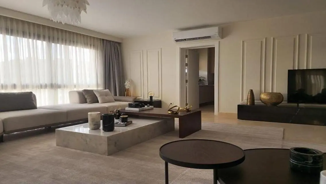 Luxurious Apartment in OWEST -207