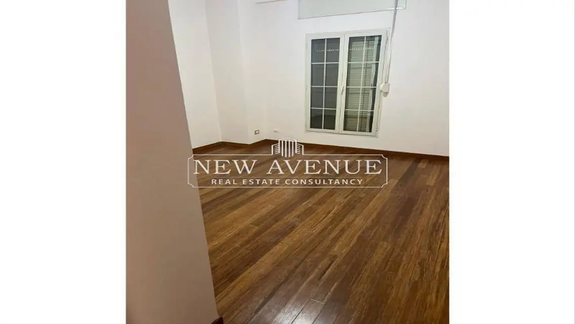 Luxury Apartment with Private Balcony and Garden in Prime Location