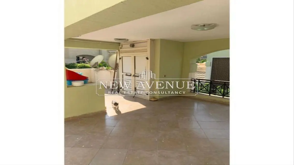 Luxury Apartment with Private Balcony and Garden in Prime Location