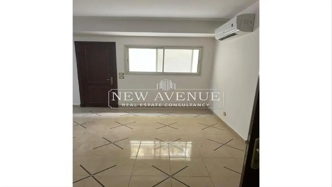 Luxury Apartment with Private Balcony and Garden in Prime Location