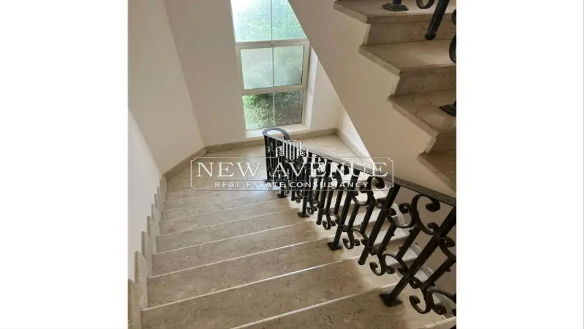 Luxury Apartment with Private Balcony and Garden in Prime Location