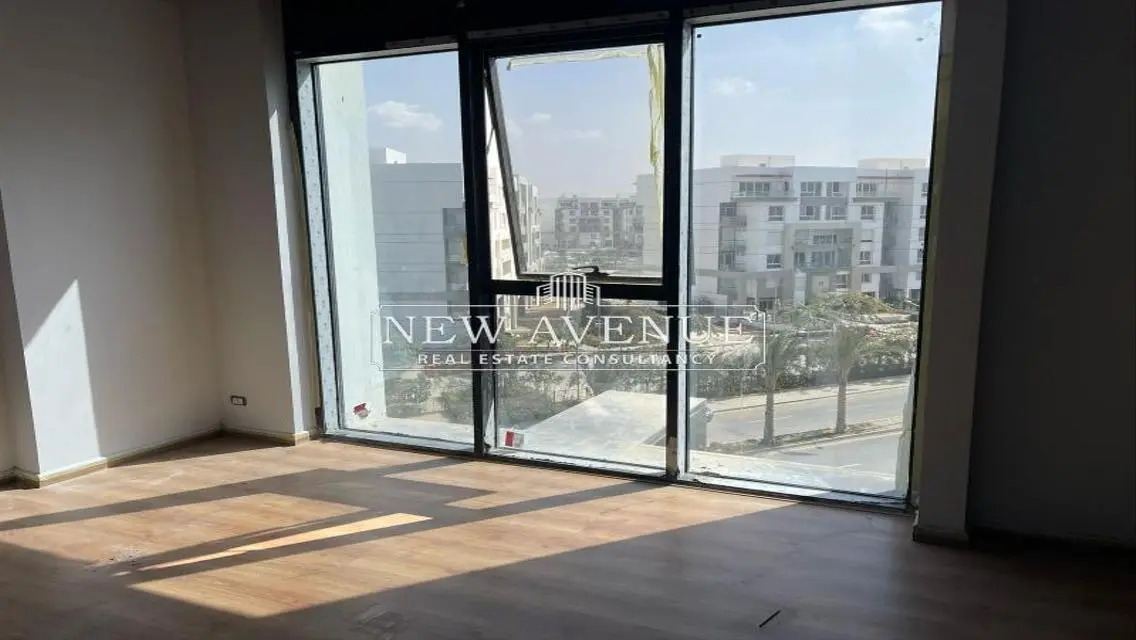 Fantastic Investment Opportunity on New Avenue