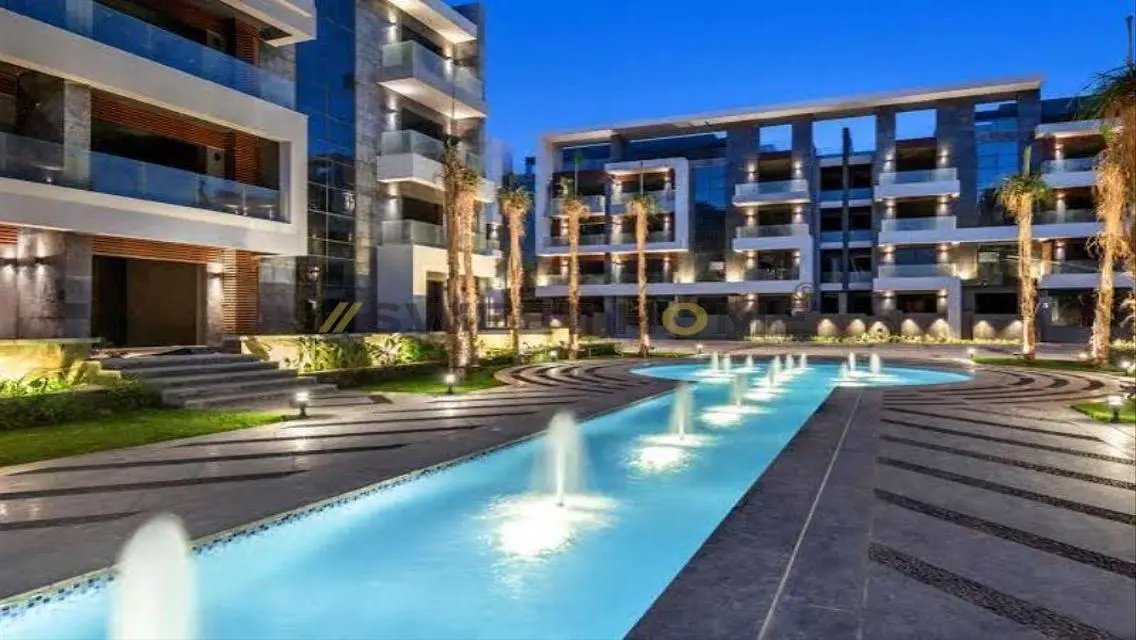 Stunning 3-Bedroom Apartment with Luxury Amenities