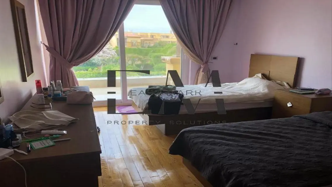 فيلا فاخرة بمساحة 300 متر للبيع - 26,000,000 جنيهاً