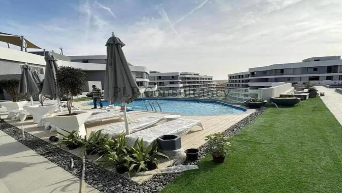 Luxury Property with Private Garden and Pool for Sale