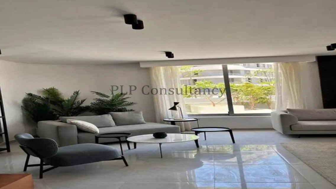 Luxury Property with Private Garden and Pool for Sale
