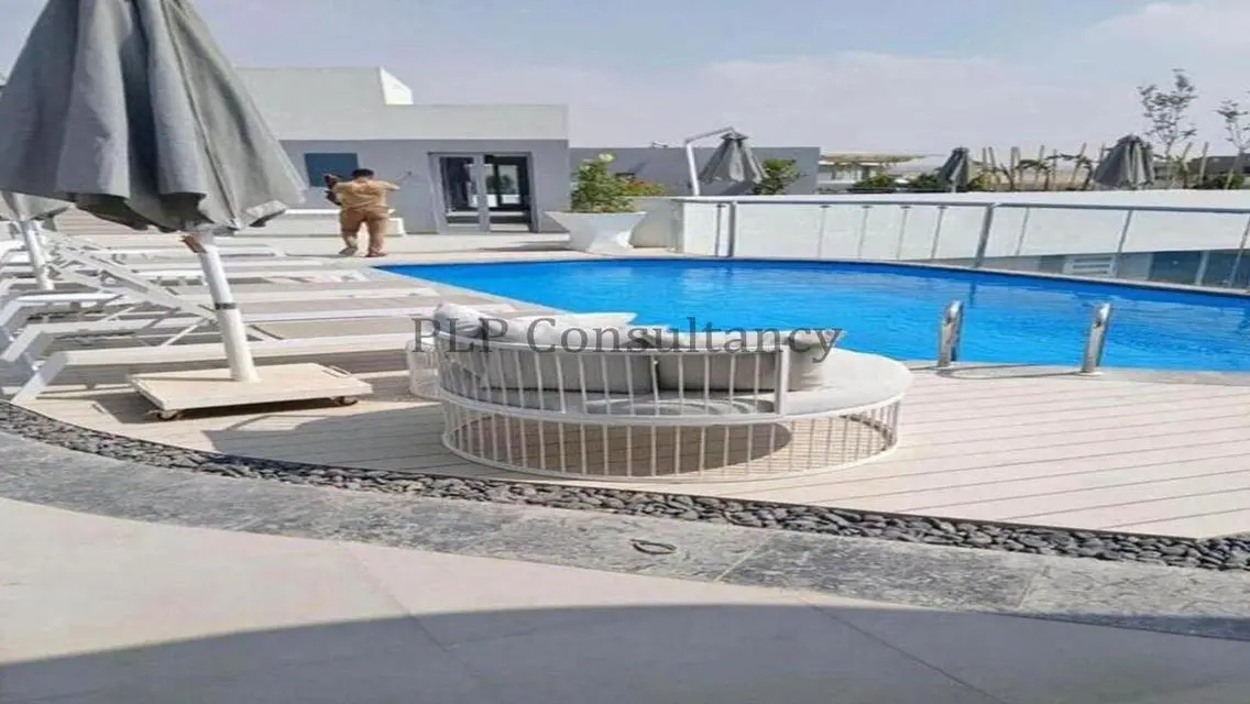 Luxury Property with Private Garden and Pool for Sale