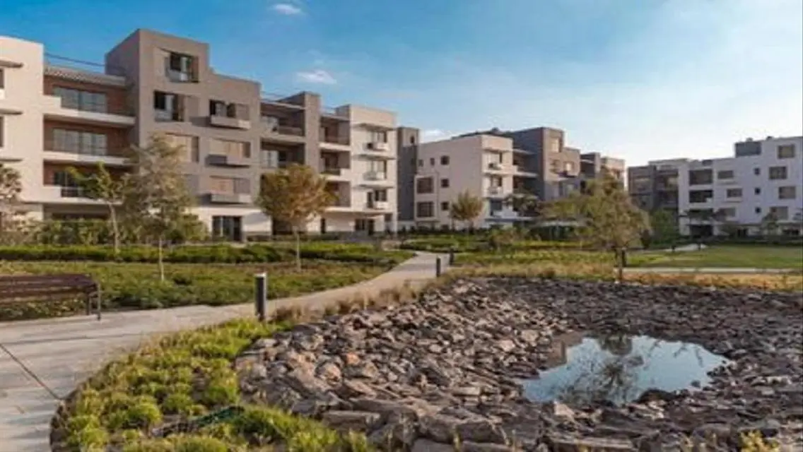 Luxurious Apartment with 290 sqm Space, Private Pool & Garden