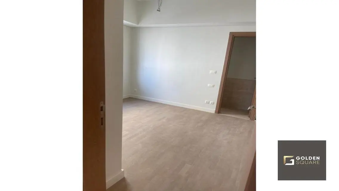 Apartment for Rent in Mivida Boulevard