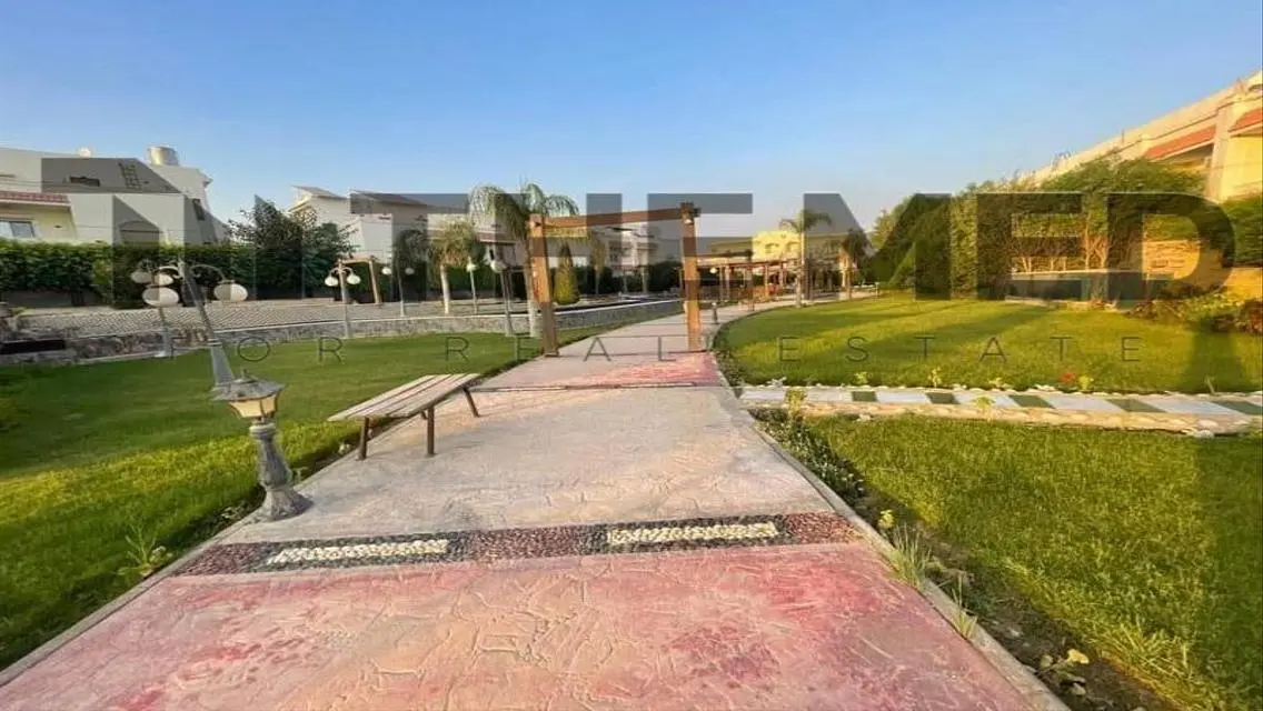 شقة فاخرة للبيع في موقع متميز