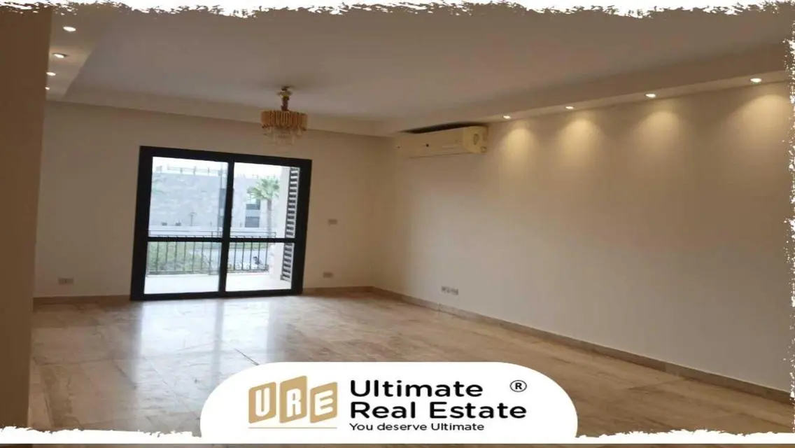 Luxurious Apartment for Sale with Spacious Living in the Heart of the City