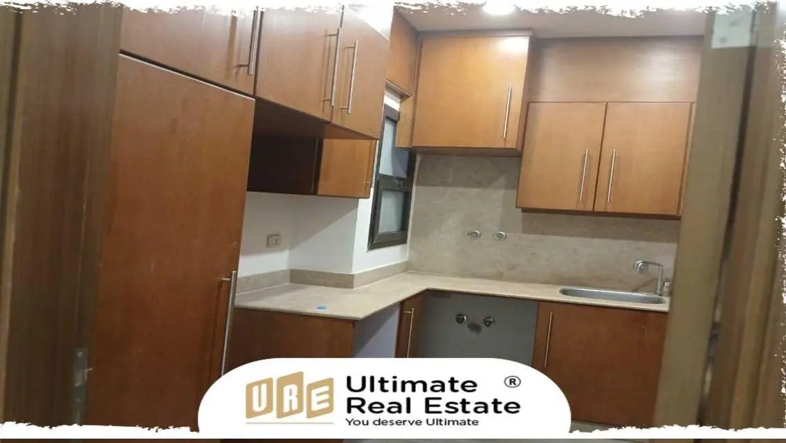 Luxurious Apartment for Sale with Spacious Living in the Heart of the City