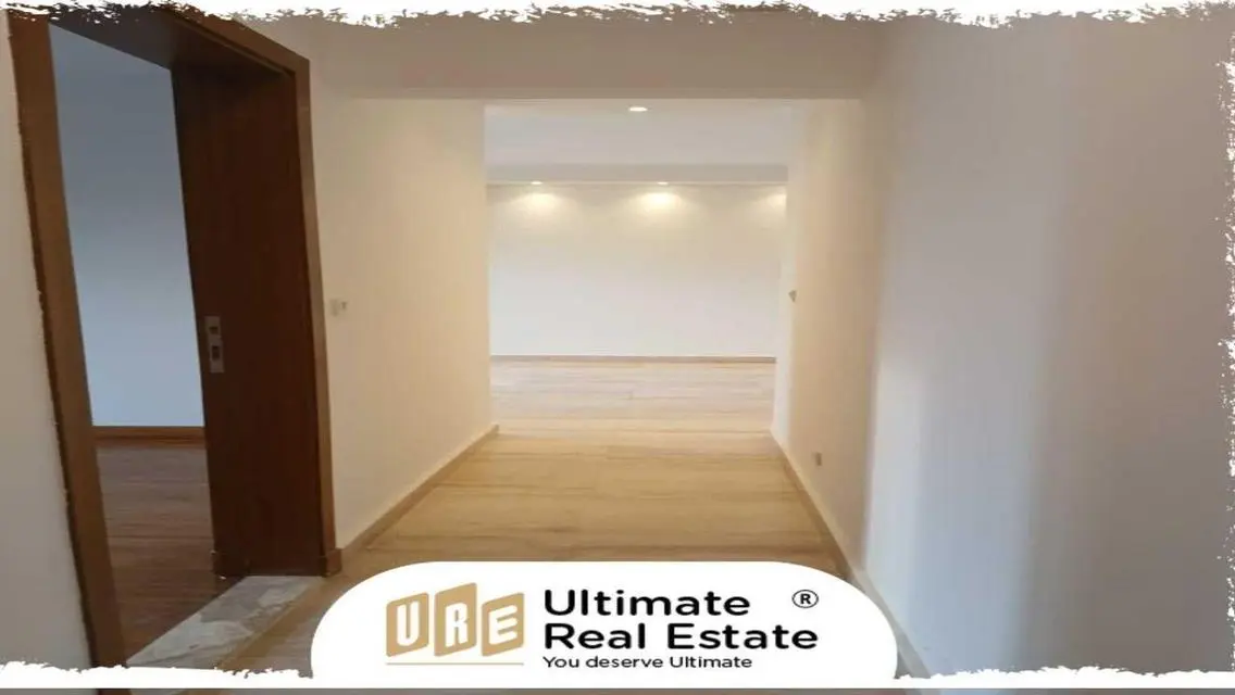 Luxurious Apartment for Sale with Spacious Living in the Heart of the City