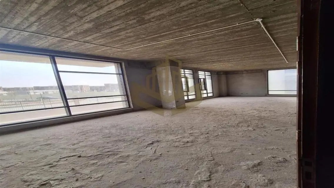 Commercial Space for Sale in Commercial State 8