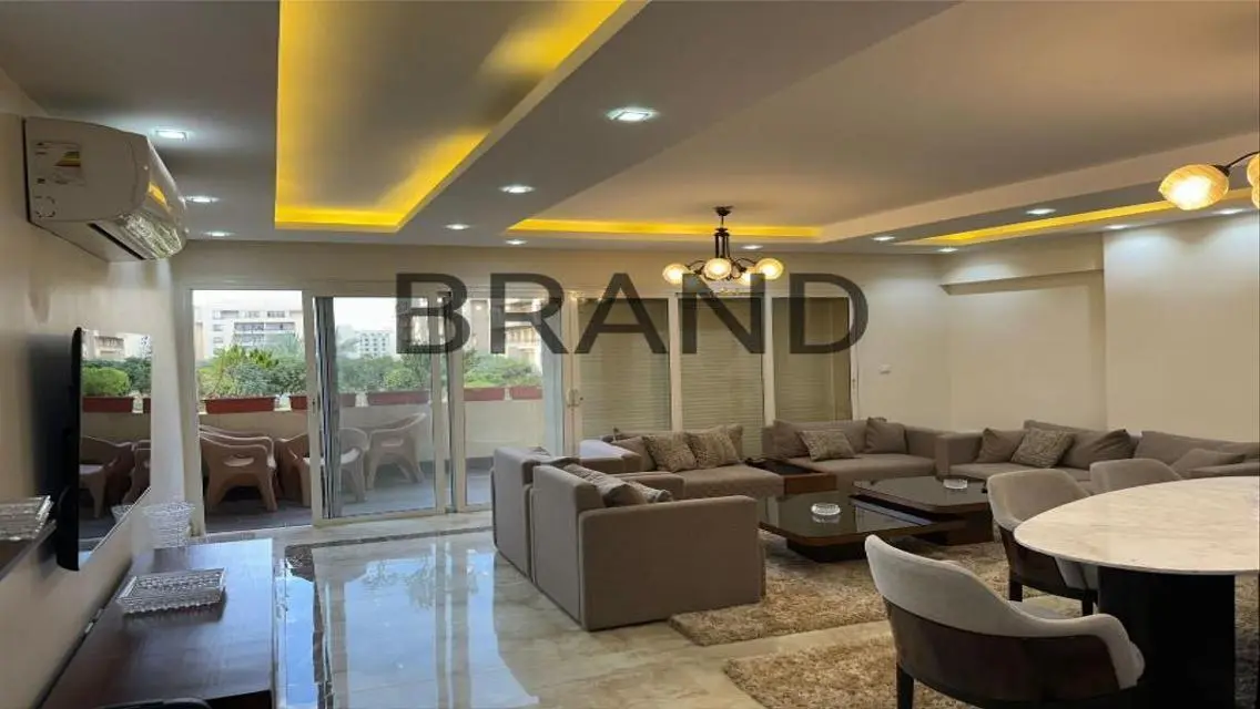 Luxurious 200 sqm Apartment in The Square for 65000