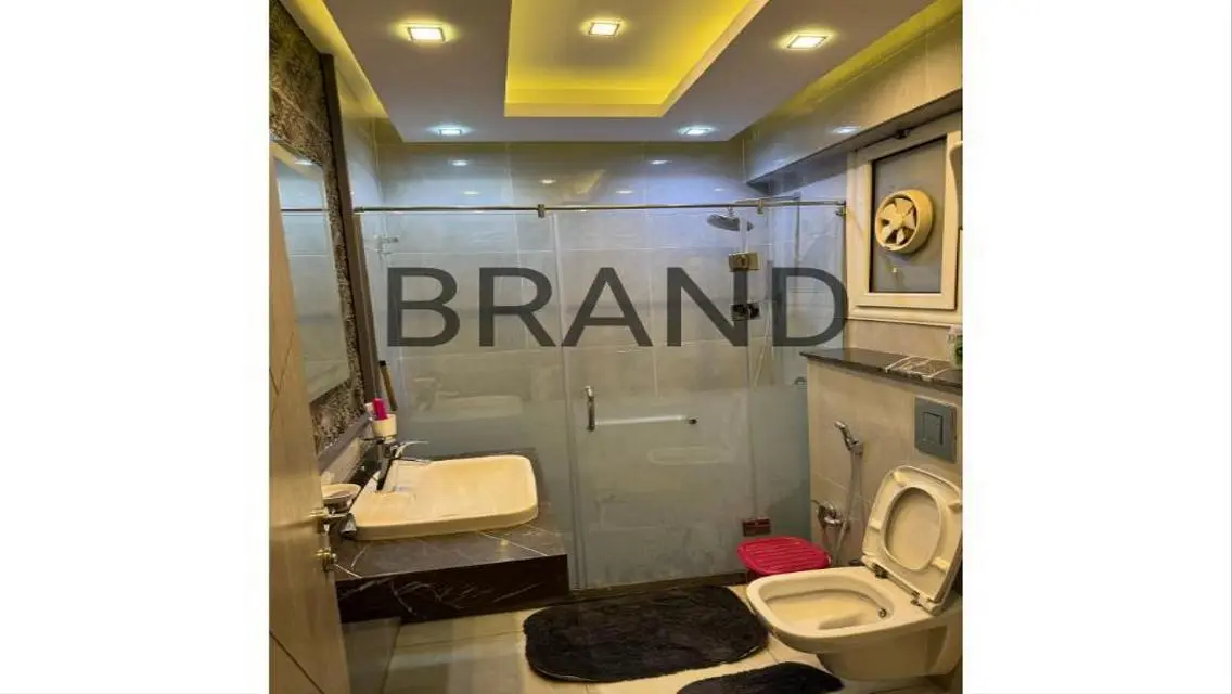 Luxurious 200 sqm Apartment in The Square for 65000