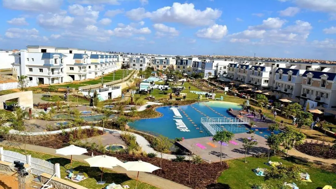 Luxury Apartment for Sale in Sheikh Zayed