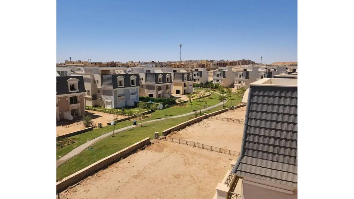 Luxury Apartment for Sale in Sheikh Zayed