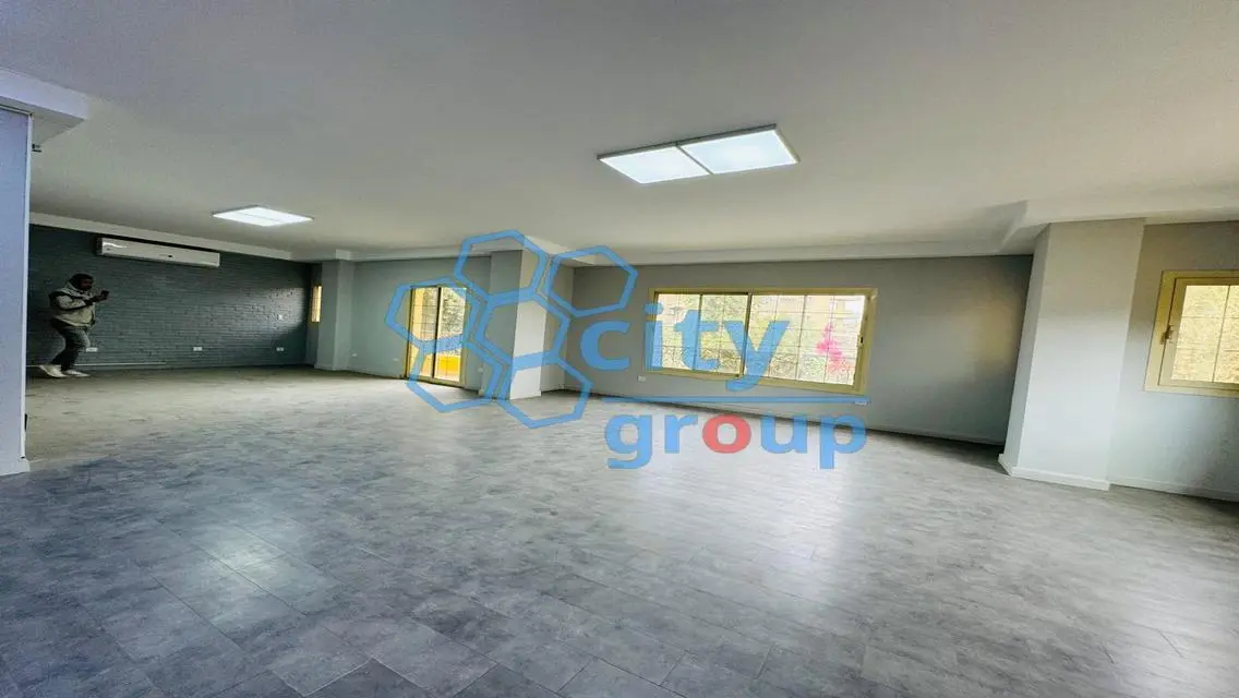 Commercial Office for Rent - 110 Sqm in the City