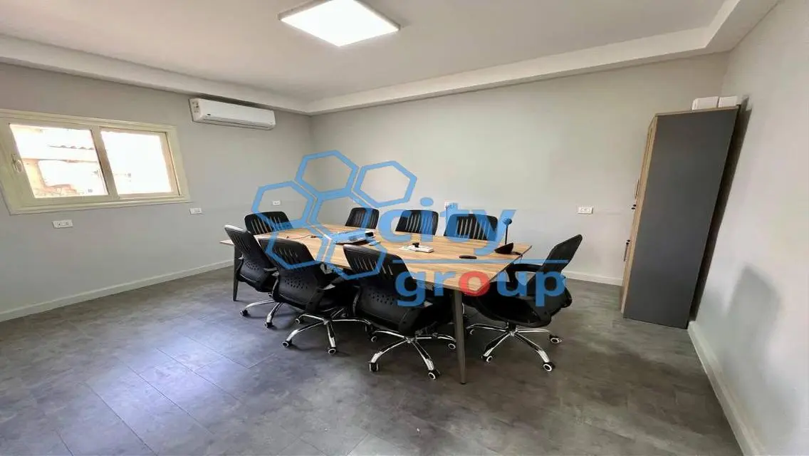 Commercial Office for Rent - 110 Sqm in the City