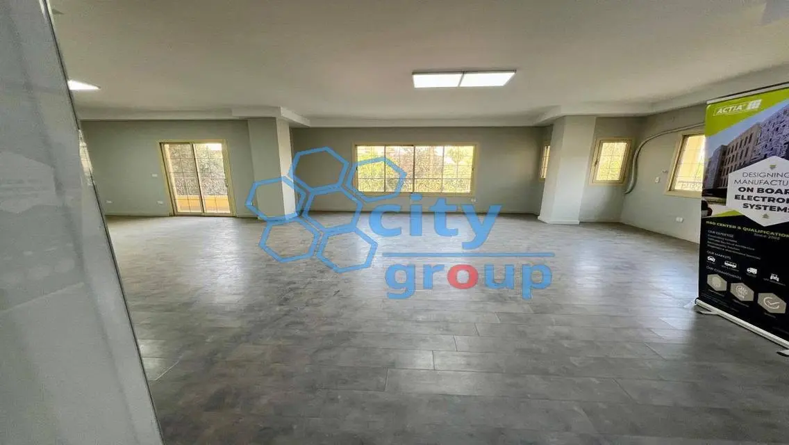 Commercial Office for Rent - 110 Sqm in the City