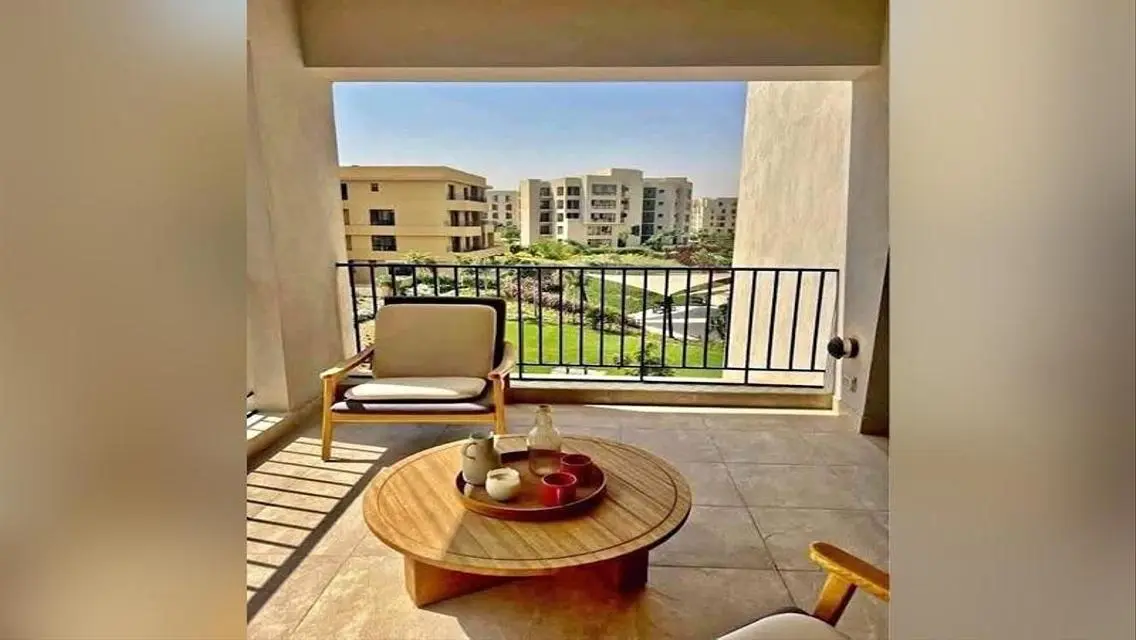 شقة فاخرة للبيع في O-West