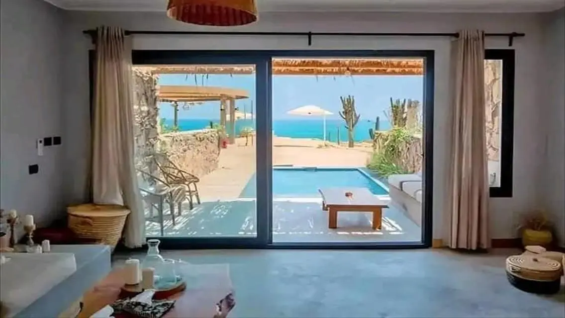 Chalet for Sale in Cali Coast - Stunning Location