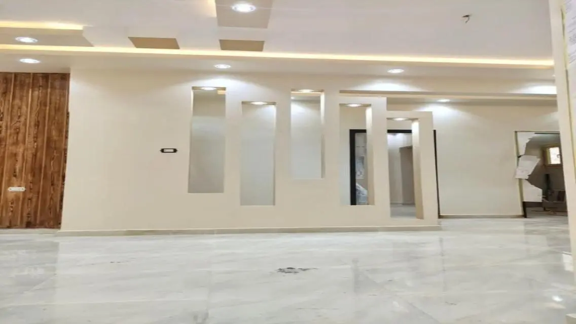 Luxury Villa for Sale with Private Garden and Pool