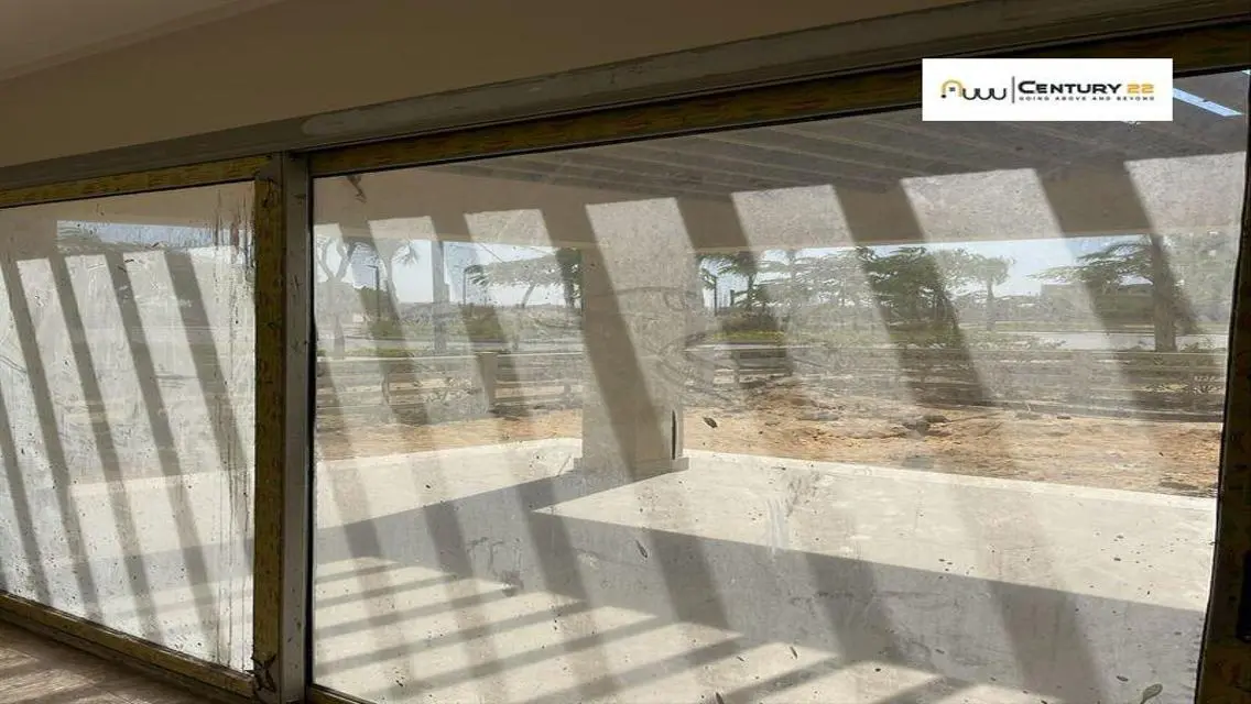Luxury Apartment for Rent with Balcony and Security