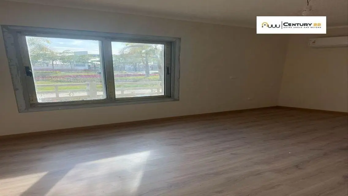 Luxury Apartment for Rent with Balcony and Security