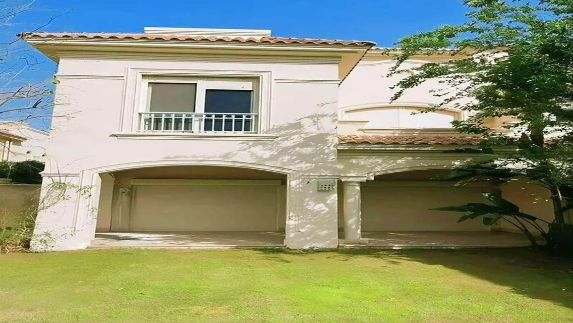 Luxury Villa with Private Pool and Garden