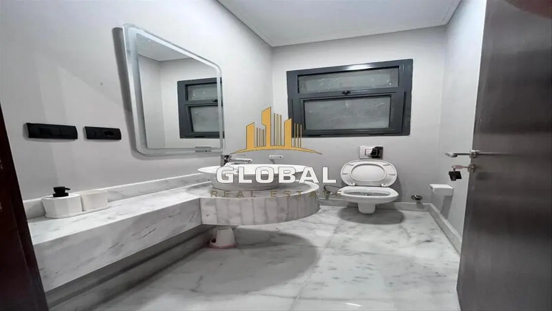 Luxurious Apartment in Villette Marina
