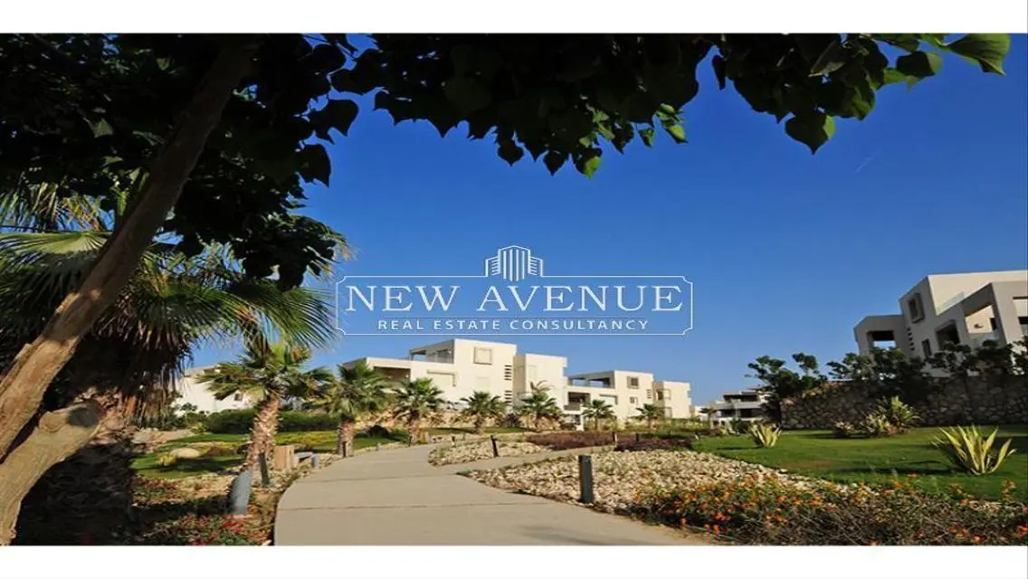 Luxury Home for Sale in Hacienda White