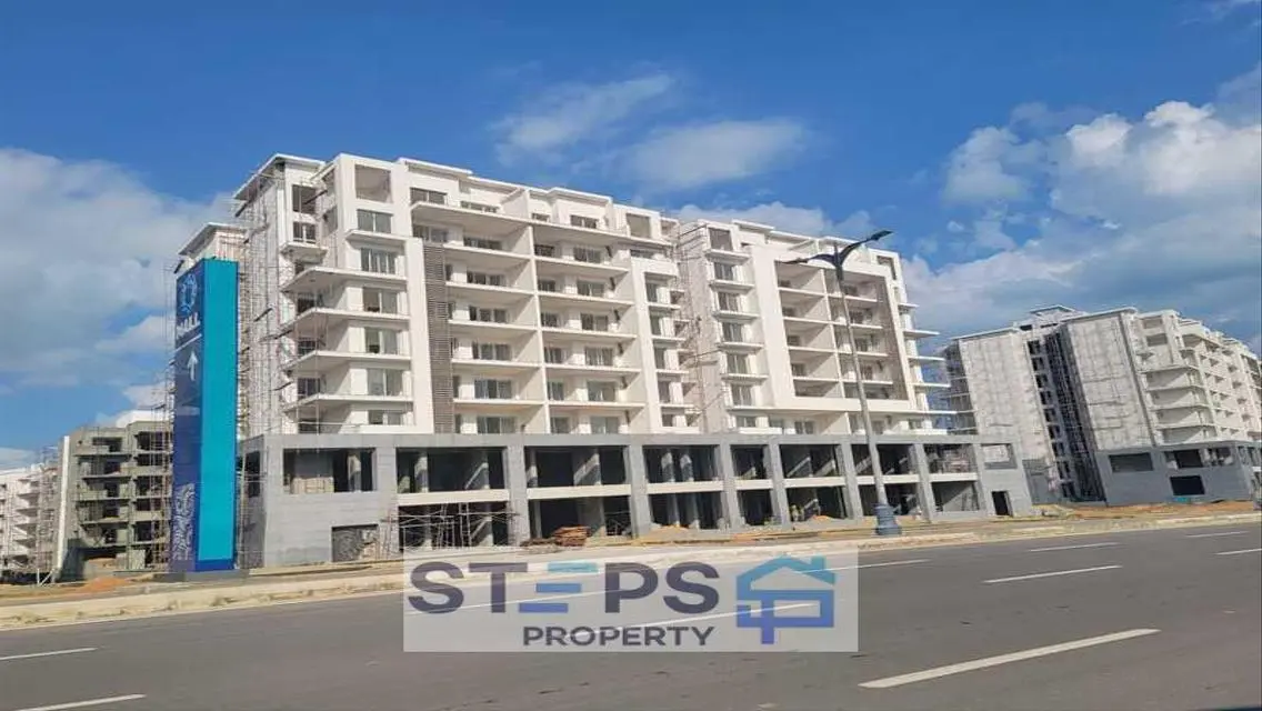 Luxury Apartment 195 sqm with Stunning Lake View and Shared Pool