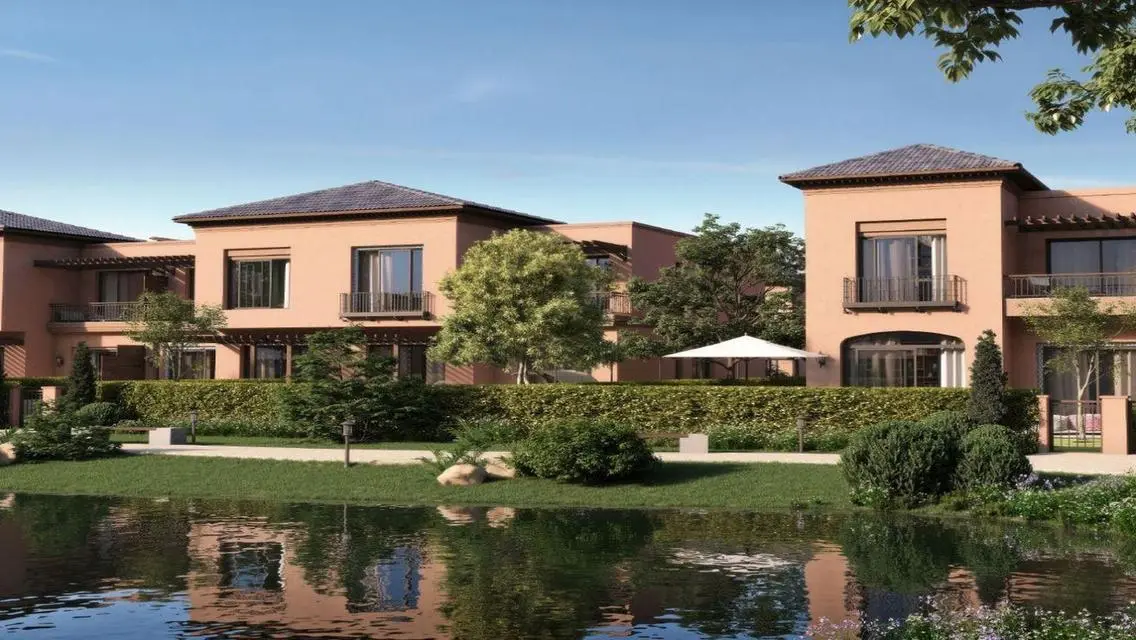 Luxurious Villa for Sale with Spacious Design in Village West