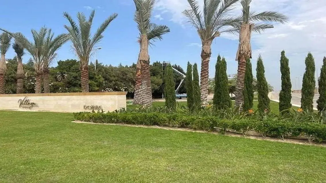 Luxurious Villa for Sale with Spacious Design in Village West