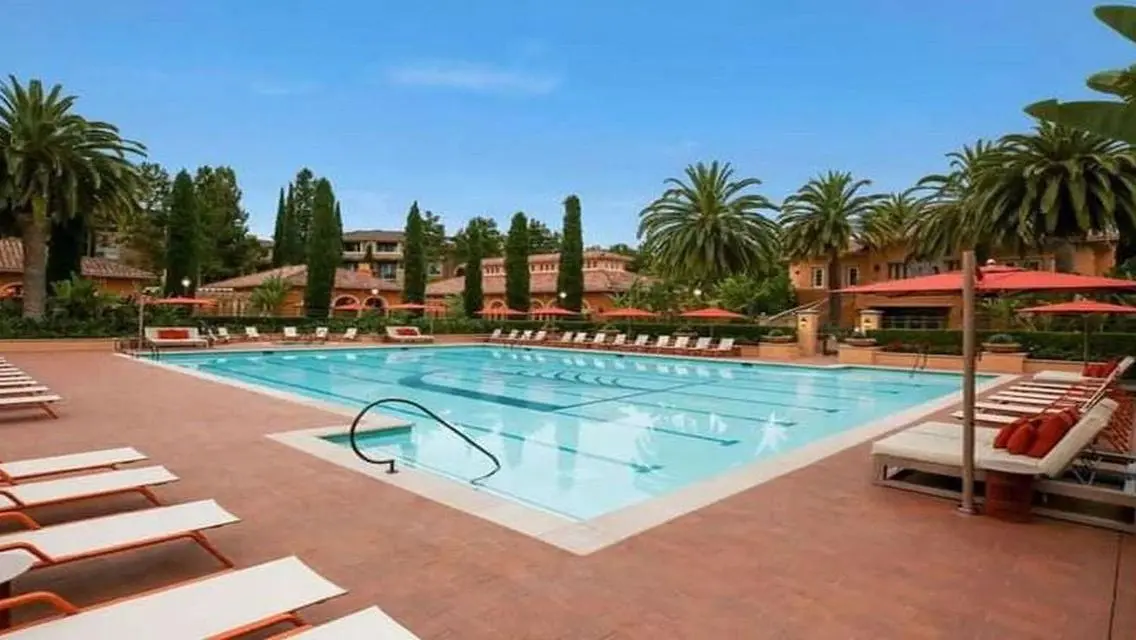 Luxurious Villa for Sale with Spacious Design in Village West