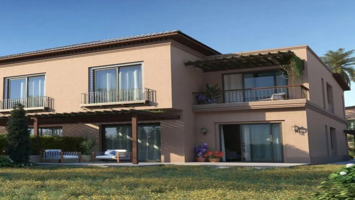 Luxurious Villa for Sale with Spacious Design in Village West