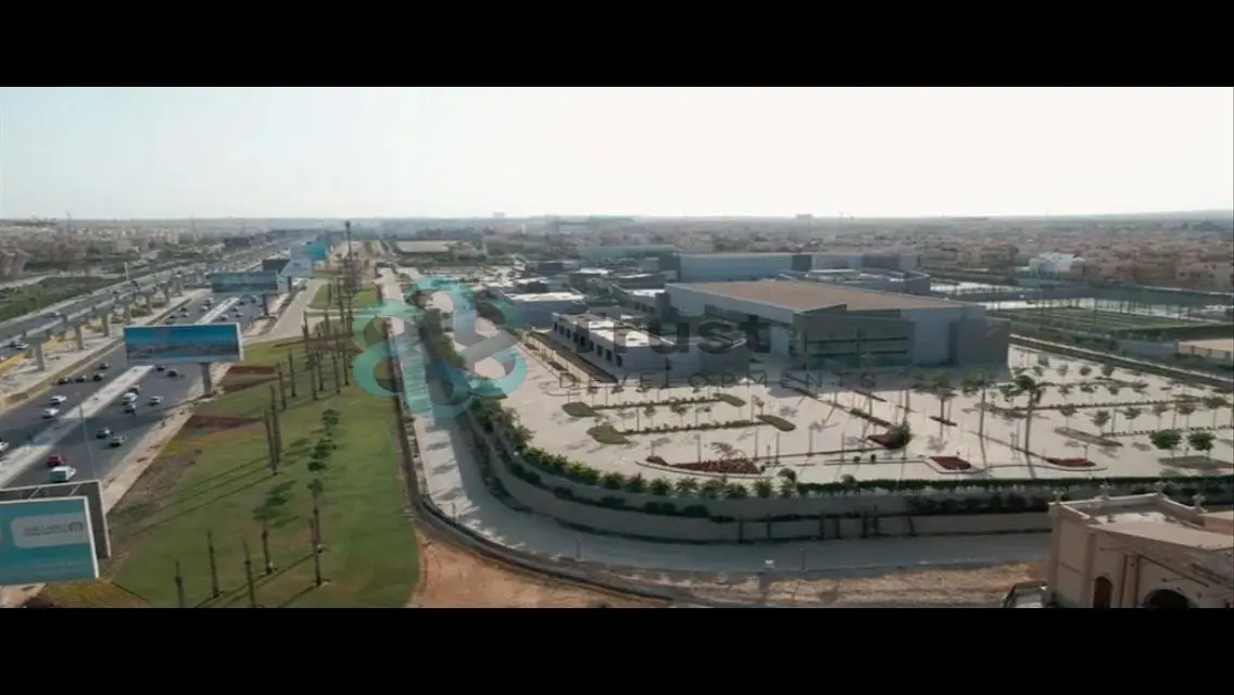 شقة فاخرة في Royal City Park